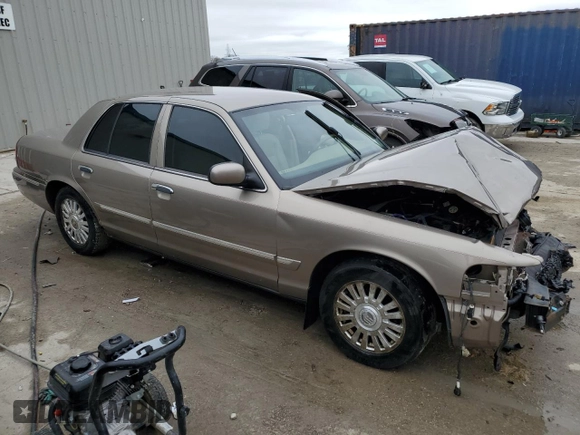 2006 Mercury Grand Marquis LS Premium z VIN 2MEHM75V46X655372, wystawiony jako Copart lot #54866655 z przebiegiem 140 863 mil mil oraz Nie do naprawy. Historia ofert i sprzedaży dostępna na DreamBid. Obrazek 4.