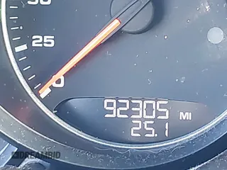 2017 Porsche Cayenne S z VIN WP1AB2A26HLA53031, wystawiony jako IAAI lot #41200509 z przebiegiem 92 305 mil mil oraz . Historia ofert i sprzedaży dostępna na DreamBid. Obrazek 16.