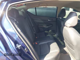 2023 Nissan Altima SR z VIN 1N4BL4CV0PN345188, wystawiony jako IAAI lot #42034378 z przebiegiem 65 305 mil mil oraz . Historia ofert i sprzedaży dostępna na DreamBid. Obrazek 8.