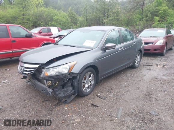 2012 Honda Accord LX Premium z VIN 1HGCP2F47CA003556, wystawiony jako IAAI lot #41947825 z przebiegiem 175 514 mil mil oraz . Historia ofert i sprzedaży dostępna na DreamBid. Obrazek 17.