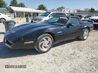 1990 Chevrolet Corvette z VIN 1G1YY3383L5105937, wystawiony jako Copart lot #50343745 z przebiegiem 99 002 mil mil oraz Czysty tytuł • Clean title. Historia ofert i sprzedaży dostępna na DreamBid. Obrazek 1.