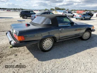 1986 Mercedes-Benz 560 SL with VIN WDBBA48D8GA054833, listed as a Copart auction lot 83746724 with 114,789 mi miles and Non Repairable. Bid and sale history available at DreamBid. Image 3.