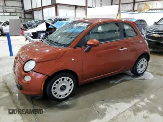2013 FIAT 500 Pop z VIN 3C3CFFAR1DT529286, wystawiony jako Copart lot #57658355 z przebiegiem 46 364 mil mil oraz Nie do naprawy • Non repairable. Historia ofert i sprzedaży dostępna na DreamBid. Obrazek 1.