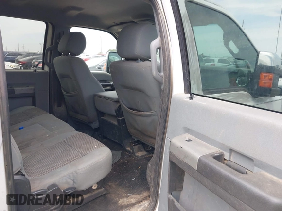 2014 Ford F-250 XL with VIN 1FT7W2B63EEA38018, listed as a IAAI auction lot 42029169 with 135,582 mi miles and . Bid and sale history available at DreamBid. Image 8.