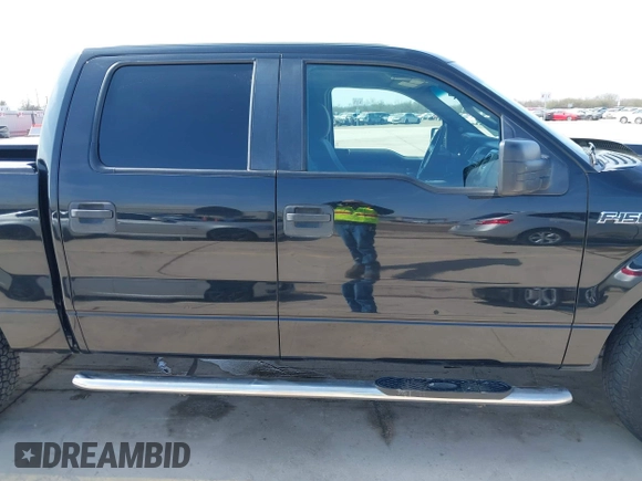 2013 Ford F-150 XL with VIN 1FTEW1CM8DFB46108, listed as a IAAI auction lot 41587199 with 195,251 mi miles. Bid and sale history available at carsss.com. Image 13.