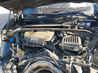 2018 BMW X1 xDrive28i with VIN WBXHT3C37J5K23855, listed as a IAAI auction lot 41442191 with 1 mi miles. Bid and sale history available at carsss.com. Image 10.