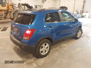 2015 Chevrolet Trax LT with VIN KL7CJLSB2FB216338, listed as a IAAI auction lot 41864251 with 174,664 mi miles. Bid and sale history available at carsss.com. Image 4.