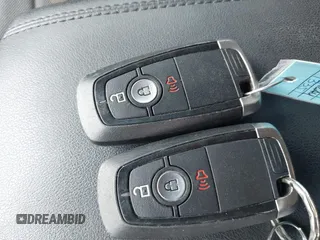2020 Ford Edge SE z VIN 2FMPK3G99LBB59628, wystawiony jako IAAI lot #42403314 z przebiegiem 62 066 mil mil oraz . Historia ofert i sprzedaży dostępna na DreamBid. Obrazek 11.