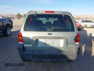 2006 Ford Escape XLS with VIN 1FMYU02ZX6KA08067, listed as a IAAI auction lot 41589342 with 166,448 mi miles and . Bid and sale history available at DreamBid. Image 16.