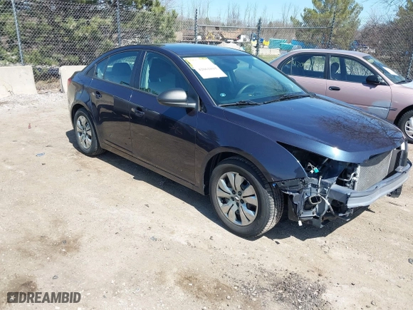 2014 Chevrolet Cruze LS with VIN 1G1PA5SH6E7269784, listed as a IAAI auction lot 42062093 with 142,408 mi miles. Bid and sale history available at carsss.com. Image 1.