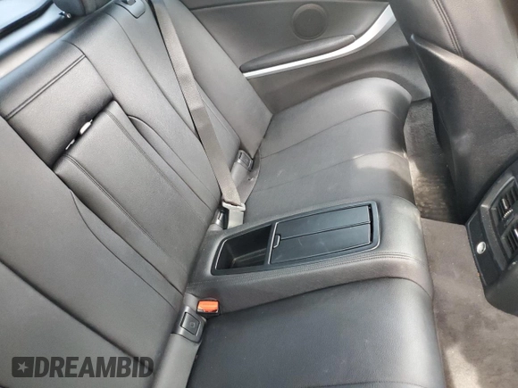 2017 BMW 4 Series 430i with VIN WBA4U7C5XH5H19258, listed as a Copart auction lot 62424475 with 70,965 mi miles and Clean title. Bid and sale history available at DreamBid. Image 10.