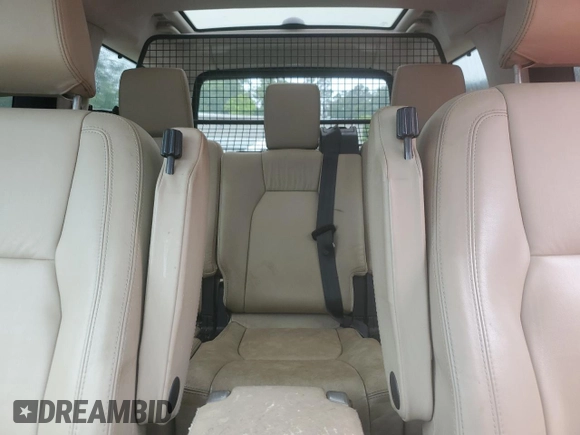 2013 Land Rover LR4 Lux z VIN SALAK2D40DA670356, wystawiony jako Copart lot #59873575 z przebiegiem 111 508 mil mil oraz Czysty tytuł • Clean title. Historia ofert i sprzedaży dostępna na DreamBid. Obrazek 10.