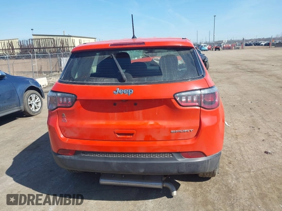 2018 Jeep Compass Sport with VIN 3C4NJCAB2JT169736, listed as a IAAI auction lot 41794046 with 86,998 mi miles. Bid and sale history available at carsss.com. Image 16.