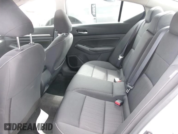 2022 Nissan Altima SV with VIN 1N4BL4DW3NN335677, listed as a IAAI auction lot 42044293 with 43,564 mi miles and . Bid and sale history available at DreamBid. Image 1.
