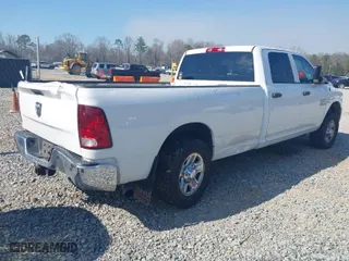 2018 Ram 2500 Tradesman with VIN 3C6UR5HL8JG192520, listed as a IAAI auction lot 41609852 with 255,003 mi miles. Bid and sale history available at carsss.com. Image 4.