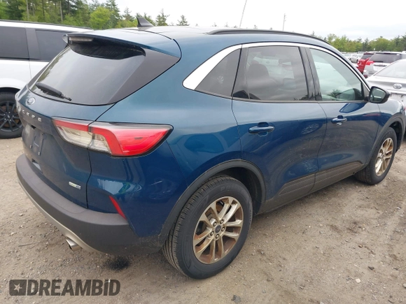 2020 Ford Escape SE z VIN 1FMCU9G66LUC32126, wystawiony jako IAAI lot #42313650 z przebiegiem 104 550 mil mil oraz . Historia ofert i sprzedaży dostępna na DreamBid. Obrazek 4.