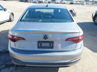 2022 Volkswagen Jetta SE with VIN 3VW7M7BU1NM019993, listed as a IAAI auction lot 42087376 with 74,596 mi miles and . Bid and sale history available at DreamBid. Image 16.