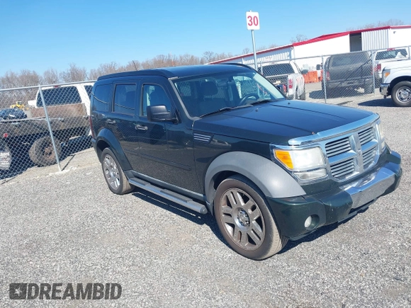 2010 Dodge Nitro SE z VIN 1D4PU2GK4AW144948, wystawiony jako IAAI lot #41718661 z przebiegiem 212 397 mil mil oraz . Historia ofert i sprzedaży dostępna na DreamBid. Obrazek 1.