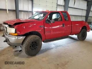 2001 Ford Super Duty F-250 XL with VIN 1FTNX21F31ED77538, listed as a Copart auction lot 50461984 with 153,571 mi miles and Salvage Title. Bid and sale history available at carsss.com. Image 1.