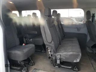 2017 Ford Transit XL z VIN 1FBZX2ZM3HKA46009, wystawiony jako Copart lot #46691195 z przebiegiem 134 357 mil mil oraz Czysty tytuł • Clean title. Historia ofert i sprzedaży dostępna na DreamBid. Obrazek 11.