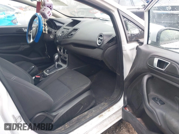 2015 Ford Fiesta SE with VIN 3FADP4BJ4FM175664, listed as a IAAI auction lot 41834555 with 79,268 mi miles. Bid and sale history available at carsss.com. Image 5.
