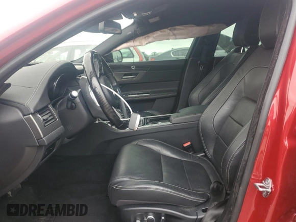 2018 Jaguar XF with VIN SAJBG4FV8JCY69204, listed as a Copart auction lot 50270335 with 45,243 mi miles and Salvage Title. Bid and sale history available at DreamBid. Image 7.