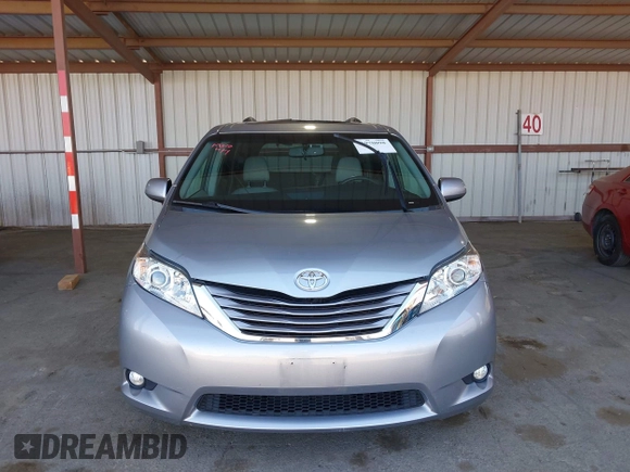2015 Toyota Sienna XLE с VIN 5TDYK3DC9FS611086, выставлен на аукционе IAAI как лот 41970098 с пробегом 59 154 миль миль и . История ставок и продаж доступна на DreamBid. Изображение 13.
