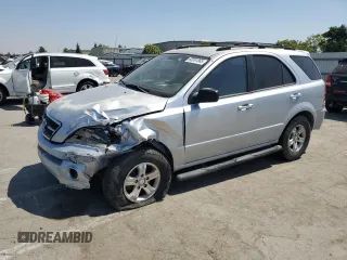 2006 Kia Sorento LX with VIN KNDJD733X65578898, listed as a Copart auction lot 60261065 with 144,087 mi miles and Salvage title. Bid and sale history available at DreamBid. Image 1.