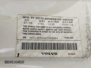 1999 Volvo S70 with VIN YV1LS55A4X1565064, listed as a IAAI auction lot 42009770 with 239,729 mi miles and . Bid and sale history available at DreamBid. Image 9.