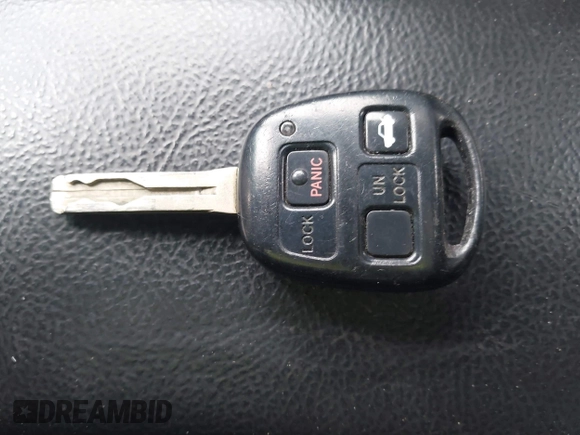2001 Lexus IS 300/350 z VIN JTHBD182110019987, wystawiony jako IAAI lot #41686901 z przebiegiem 115 672 mil mil oraz . Historia ofert i sprzedaży dostępna na DreamBid. Obrazek 11.