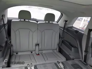 2018 Audi Q7 Premium Plus with VIN WA1LHAF70JD040387, listed as a IAAI auction lot 41087797 with 75,031 mi miles. Bid and sale history available at carsss.com. Image 16.