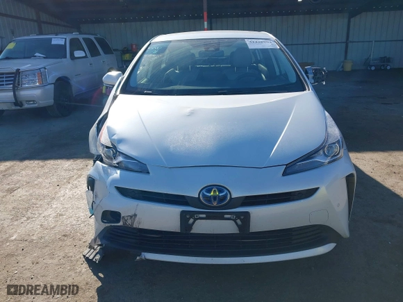 2022 Toyota Prius L Eco with VIN JTDKAMFU2N3161771, listed as a IAAI auction lot 41428804 with 113,777 mi miles. Bid and sale history available at carsss.com. Image 13.
