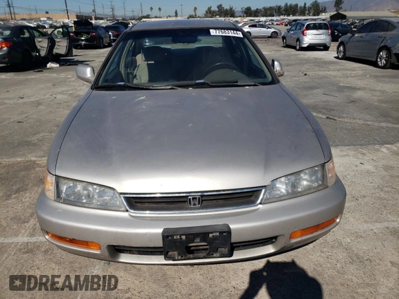 1996 Honda Accord Value with VIN 1HGCD5691TA249900, listed as a Copart auction lot 77683144 with 155,178 mi miles and Salvage Title. Bid and sale history available at DreamBid. Image 5.