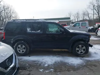 2005 Nissan Pathfinder SE with VIN 5N1AR18U85C756782, listed as a IAAI auction lot 41278886 with 209,555 mi miles. Bid and sale history available at carsss.com. Image 14.