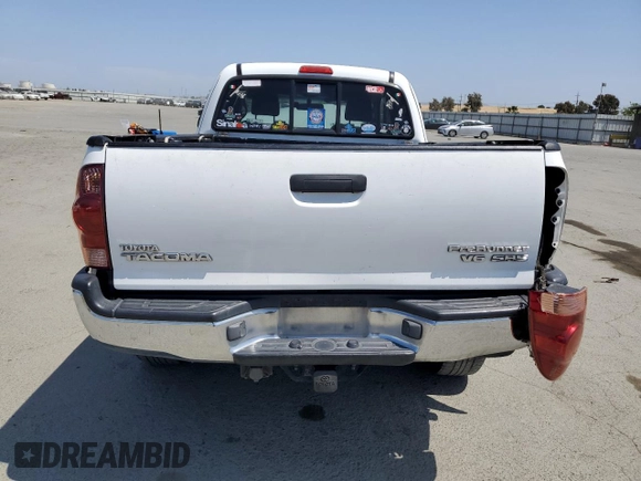2005 Toyota Tacoma PreRunner z VIN 5TETU62N35Z035331, wystawiony jako Copart lot #55349105 z przebiegiem 615 793 mil mil oraz Szkoda całkowita • Salvage title. Historia ofert i sprzedaży dostępna na DreamBid. Obrazek 6.