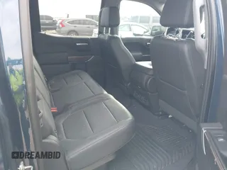 2019 Chevrolet Silverado 1500 LT with VIN 3GCUYDED2KG240176, listed as a IAAI auction lot 41585146 with 85,304 mi miles. Bid and sale history available at carsss.com. Image 8.