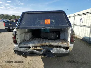 2004 Chevrolet Silverado 1500 Work Truck with VIN 1GCEC14V74Z320250, listed as a Copart auction lot 88318985 with 280,638 mi miles and Salvage Title. Bid and sale history available at carsss.com. Image 6.
