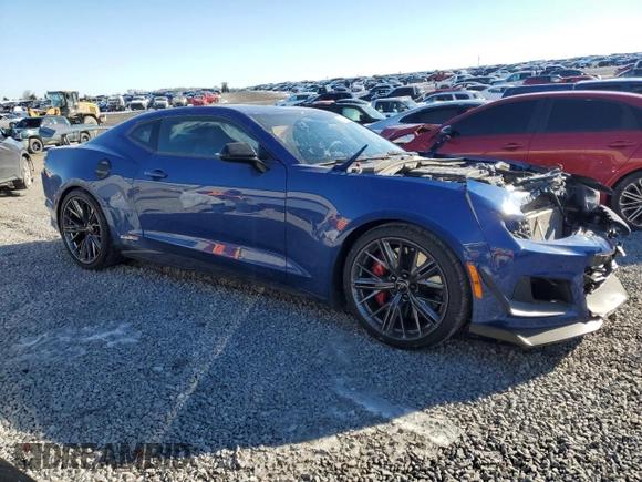 2021 Chevrolet Camaro ZL1 with VIN 1G1FK1R68M0122802, listed as a Copart auction lot 88266485 with 23,731 mi miles and Salvage Title. Bid and sale history available at carsss.com. Image 4.