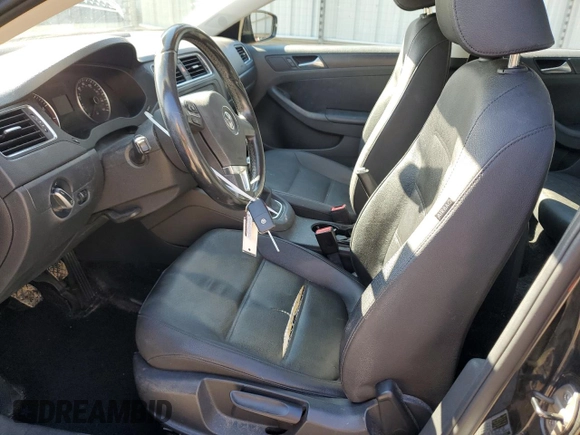 2012 Volkswagen Jetta Sedan SE w/Convenience & Sunroof PZEV with VIN 3VWBP7AJ5CM042117, listed as a Copart auction lot 42402665 with 152,687 mi miles and Salvage Title. Bid and sale history available at carsss.com. Image 7.