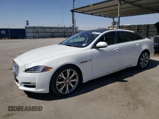 2019 Jaguar XJ Portfolio with VIN SAJWA2G72K8W21087, listed as a Copart auction lot 66017344 with 22,671 mi miles and Salvage Title. Bid and sale history available at DreamBid. Image 1.