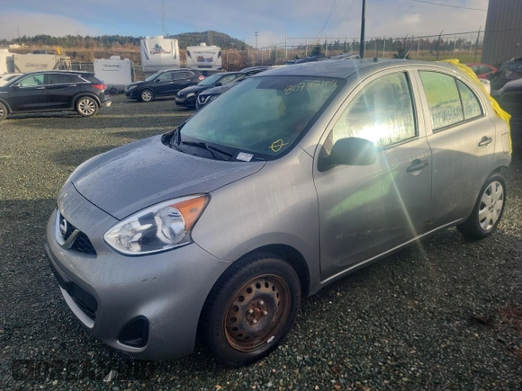 2015 Nissan Micra S z VIN 3N1CK3CP5FL231105, wystawiony jako Copart lot #80742104 z przebiegiem 147 075 mil mil oraz Szkoda całkowita • Salvage title. Historia ofert i sprzedaży dostępna na DreamBid. Obrazek 1.