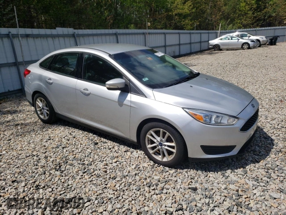 2017 Ford Focus SE with VIN 1FADP3F27HL269104, listed as a Copart auction lot 57509935 with 174,015 mi miles and Clean title. Bid and sale history available at DreamBid. Image 4.