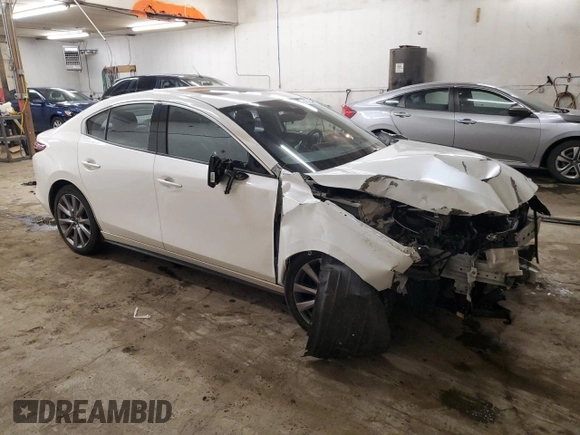 2019 Mazda 3 Premium with VIN JM1BPBEM3K1139631, listed as a Copart auction lot 89320175 with 83,029 mi miles and Non Repairable. Bid and sale history available at DreamBid. Image 4.