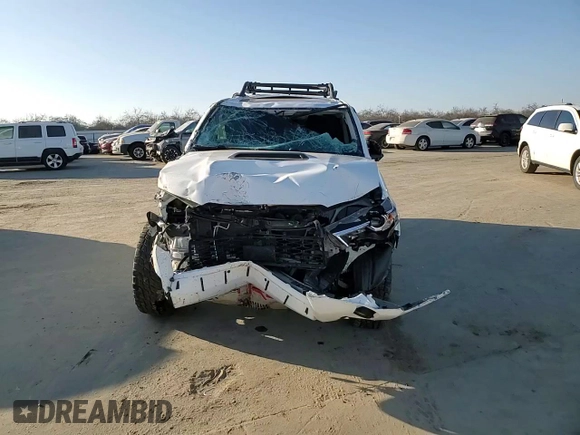 2022 Toyota 4Runner TRD Pro with VIN JTELU5JR4N6086246, listed as a Copart auction lot 88800075 with 7,522 mi miles and Salvage title. Bid and sale history available at DreamBid. Image 11.