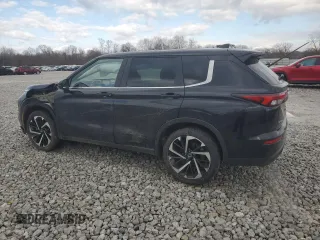 2022 Mitsubishi Outlander ES with VIN JA4J4TA88NZ061740, listed as a Copart auction lot 46396305 with 62,364 mi miles and Salvage Title. Bid and sale history available at carsss.com. Image 2.