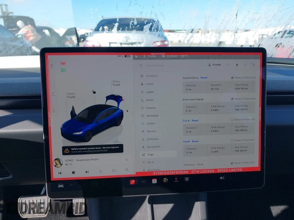 2025 Tesla Model 3 Long Range with VIN 5YJ3E1EA2SF915586, listed as a IAAI auction lot 41495870 with 4 mi miles and . Bid and sale history available at DreamBid. Image 15.