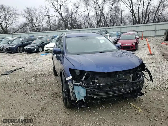 2018 Nissan Rogue SV with VIN 5N1AT2MV0JC742200, listed as a Copart auction lot 52432425 with 183,358 mi miles and Non Repairable. Bid and sale history available at carsss.com. Image 14.