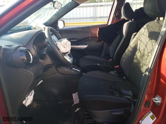 2019 Nissan Kicks SR with VIN 3N1CP5CU0KL537755, listed as a Copart auction lot 70207244 with 25,631 mi miles. Bid and sale history available at carsss.com. Image 7.