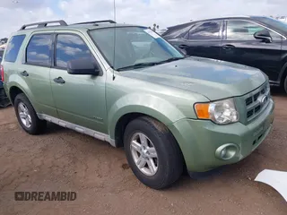 2009 Ford Escape Hybrid with VIN 1FMCU49339KC34829, listed as a IAAI auction lot 41916142 with 161,988 mi miles. Bid and sale history available at carsss.com. Image 1.