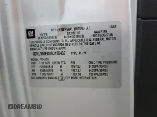 2010 GMC Acadia SLT1 z VIN 1GKLVMED8AJ135437, wystawiony jako Copart lot #59010535 z przebiegiem 101 589 mil mil oraz Tytuł czysty. Historia ofert i sprzedaży dostępna na DreamBid. Obrazek 13.